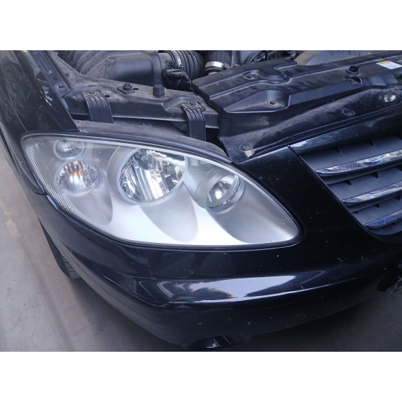 Recambio de faro derecho para ssangyong rodius i 2.7 xdi referencia OEM IAM   