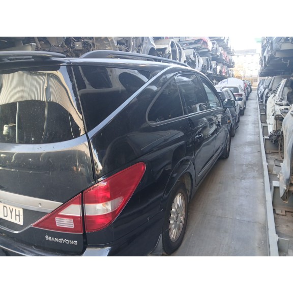 ssangyong rodius i del año 2006