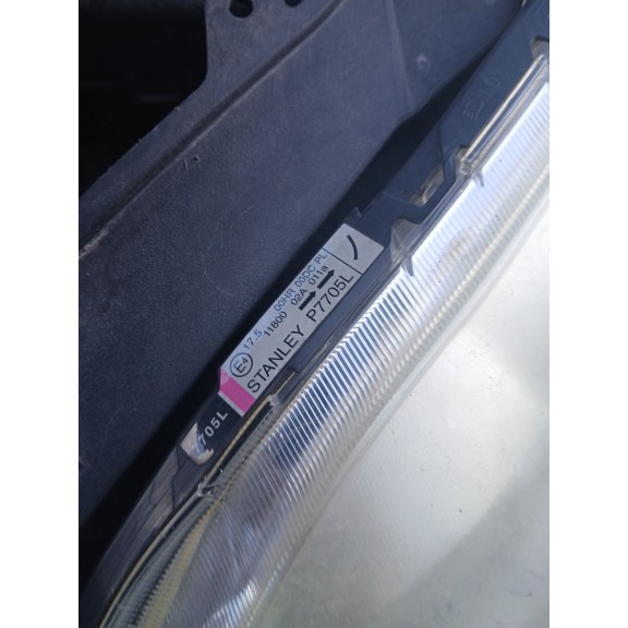 Recambio de faro izquierdo para mazda 5 berl. (cr) 2.0 diesel cat referencia OEM IAM   
