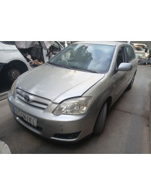 toyota corolla (_e12_) del año 2005