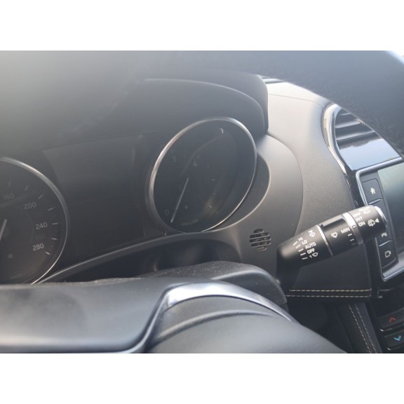 Recambio de cuadro instrumentos para jaguar f-pace (x761) 2.0 td4 awd referencia OEM IAM   