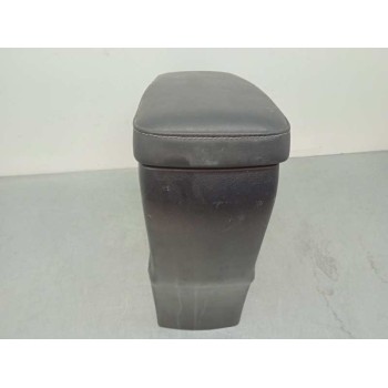 Recambio de apoyabrazos central para lexus ct 200h referencia OEM IAM 5891176010  CUERO