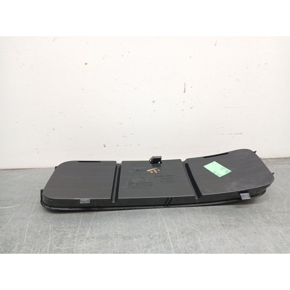 Recambio de rejilla paragolpes derecha para volkswagen polo (6n2) 1.4 16v referencia OEM IAM 6K585366A  