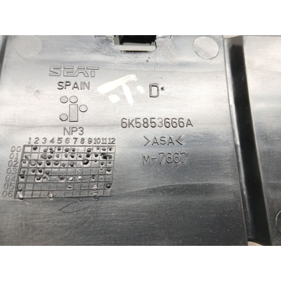 Recambio de rejilla paragolpes derecha para volkswagen polo (6n2) 1.4 16v referencia OEM IAM 6K585366A  