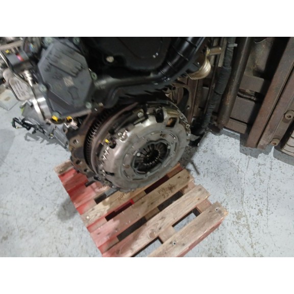 Recambio de despiece motor para ssangyong tivoli limited 4x2 referencia OEM IAM 673910  