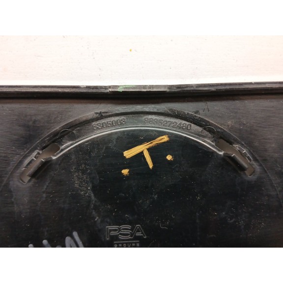 Recambio de rejilla paragolpes delantero para opel mokka 1.2 (76) referencia OEM IAM 9835272480  