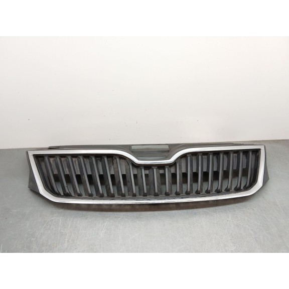 Recambio de rejilla paragolpes delantero para skoda rapid (nh3, nk3, nk6) 1.4 tsi referencia OEM IAM 5ja853668  