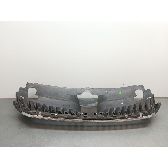 Recambio de rejilla paragolpes delantero para skoda rapid (nh3, nk3, nk6) 1.4 tsi referencia OEM IAM 5ja853668  