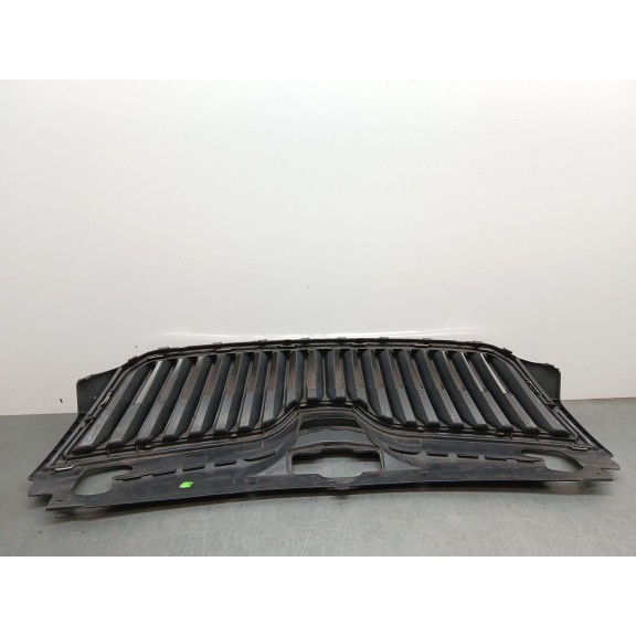 Recambio de rejilla paragolpes delantero para skoda rapid (nh3, nk3, nk6) 1.4 tsi referencia OEM IAM 5ja853668  