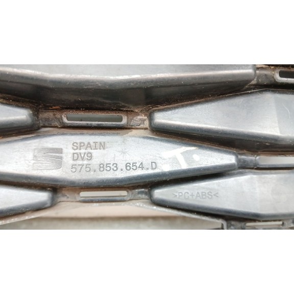 Recambio de rejilla paragolpes delantero para seat ateca (kh7, khp) 1.0 tsi referencia OEM IAM 575853654D  