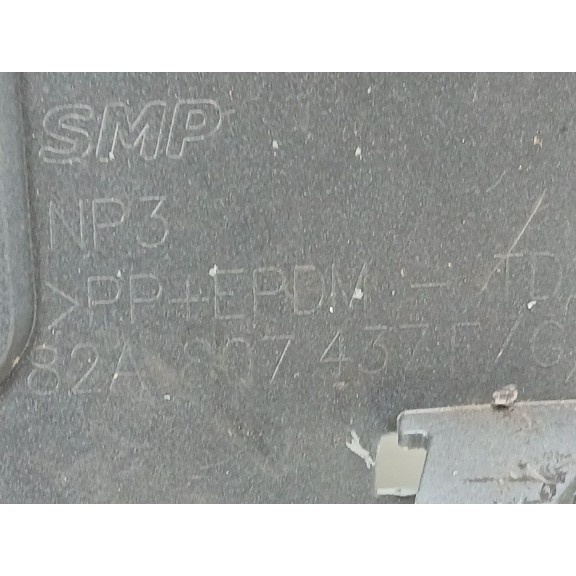 Recambio de paragolpes delantero para audi a1 city carver (gbh) 25 tfsi referencia OEM IAM 82A807437F  