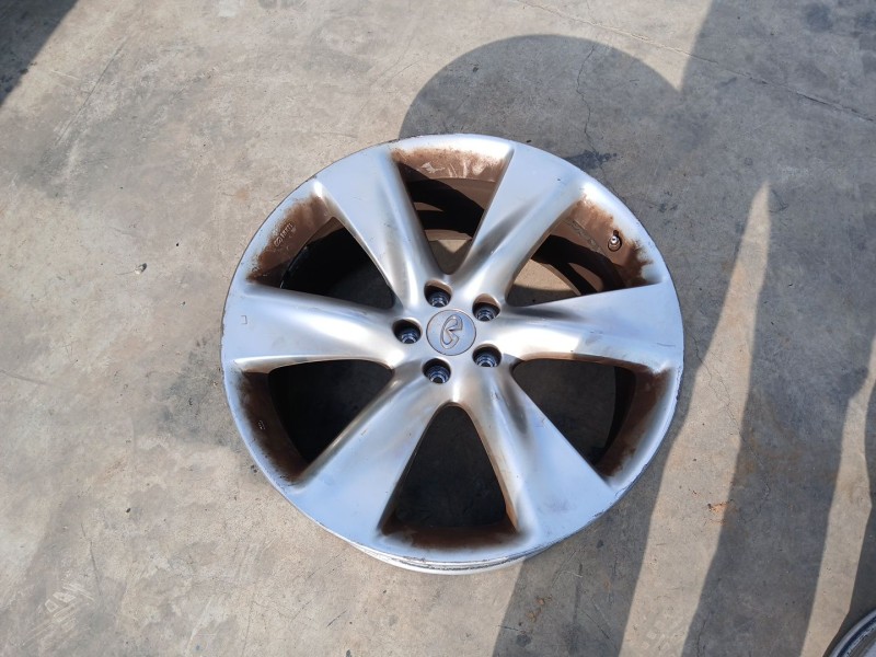Recambio de llanta para infiniti qx70 3.7 awd referencia OEM IAM 91/2JX21 ET16 X1 N0742195