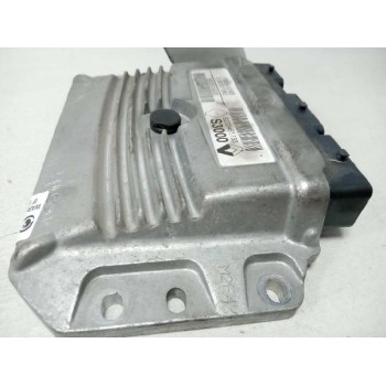Recambio de centralita motor uce para renault clio iii confort dynamique referencia OEM IAM 215854126B 8200461733 6180571680