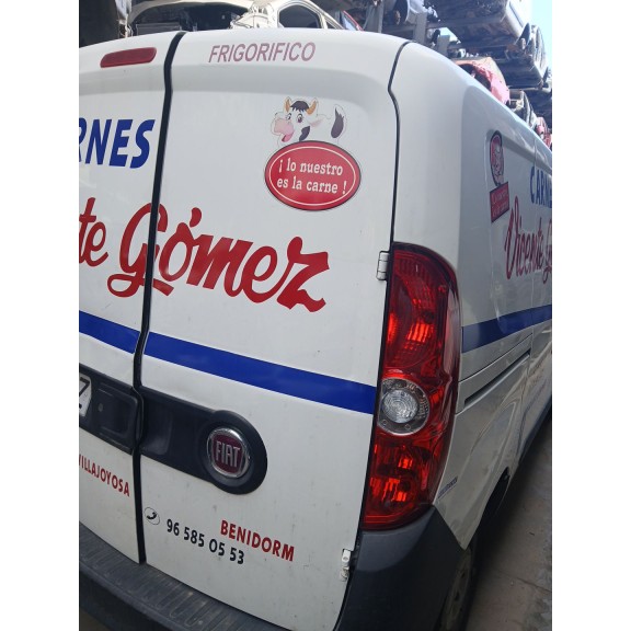 Recambio de puerta trasera derecha para fiat doblo cargo (263_) 1.3 d multijet referencia OEM IAM   