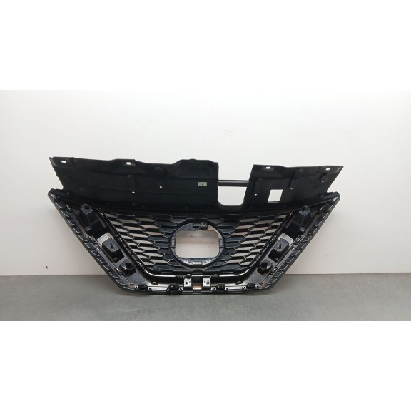 Recambio de rejilla paragolpes delantero para nissan qashqai ii (j11, j11_) 1.6 dci referencia OEM IAM 62398hv00a  