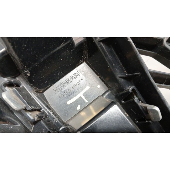 Recambio de rejilla paragolpes delantero para nissan qashqai ii (j11, j11_) 1.6 dci referencia OEM IAM 62398hv00a  