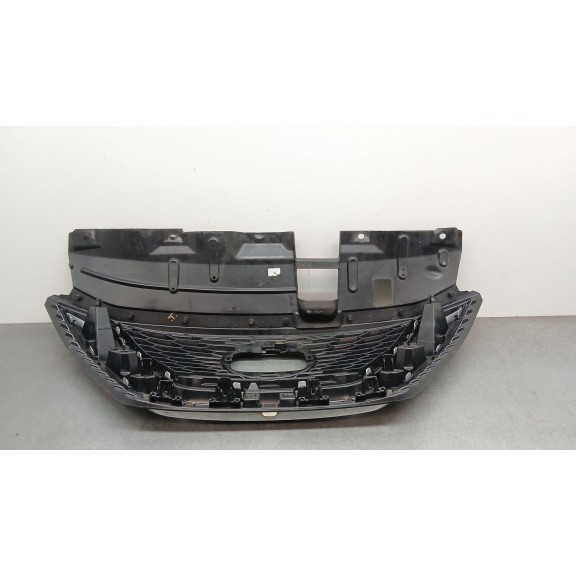 Recambio de rejilla paragolpes delantero para nissan qashqai ii (j11, j11_) 1.6 dci referencia OEM IAM 62398hv00a  