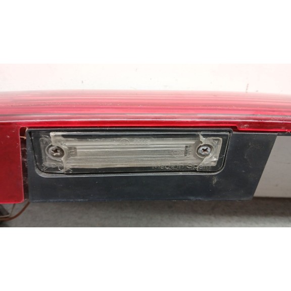 Recambio de piloto trasero central para seat toledo ii (1m2) 1.6 16v referencia OEM IAM 1m5945225d  