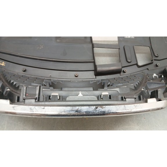 Recambio de rejilla paragolpes delantero para nissan qashqai (j11) tekna premium referencia OEM IAM 5580u100 623104ea0a 