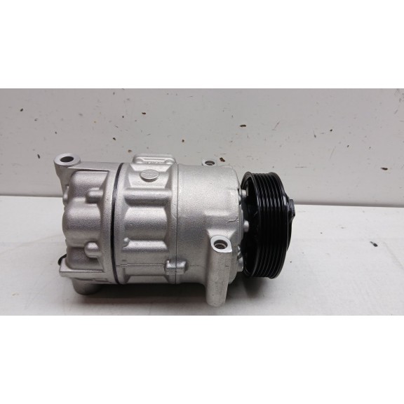 Recambio de compresor aire acondicionado para audi a3 (8p1) 2.0 tdi referencia OEM IAM 1K0820803G  