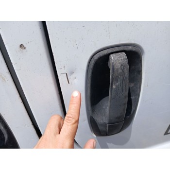 Recambio de puerta delantera derecha para nissan primastar furgoneta (x83) 2.0 dci 115 referencia OEM IAM   