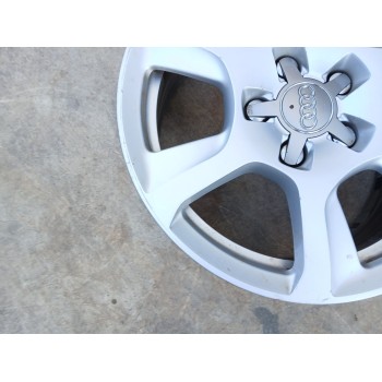Recambio de llanta para audi a4 b8 avant (8k5) 2.0 tdi referencia OEM IAM 8K0601025F  16 pulgadas