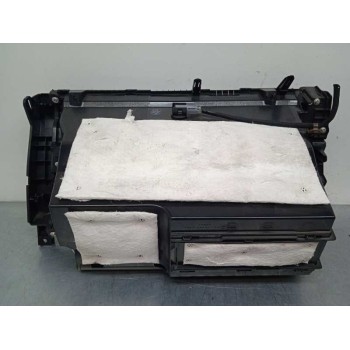 Recambio de guantera para lexus ct 200h referencia OEM IAM 5555076011 5556876010 5545976010