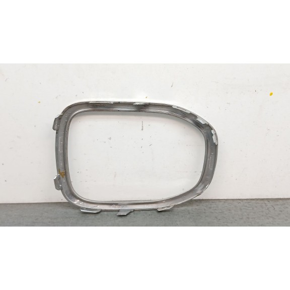 Recambio de rejilla delantera para volkswagen t-cross (c11, d31) 1.0 tsi referencia OEM IAM 2gm853102  