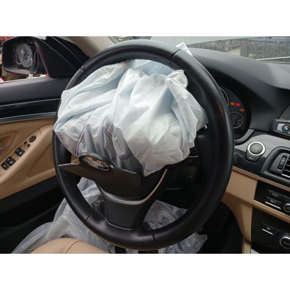 Recambio de volante para bmw 5 (f10) 520 d referencia OEM IAM   