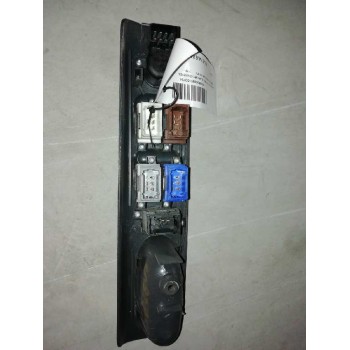 Recambio de mando elevalunas delantero izquierdo para renault laguna (b56) 1.9 dti referencia OEM IAM 7701707064  