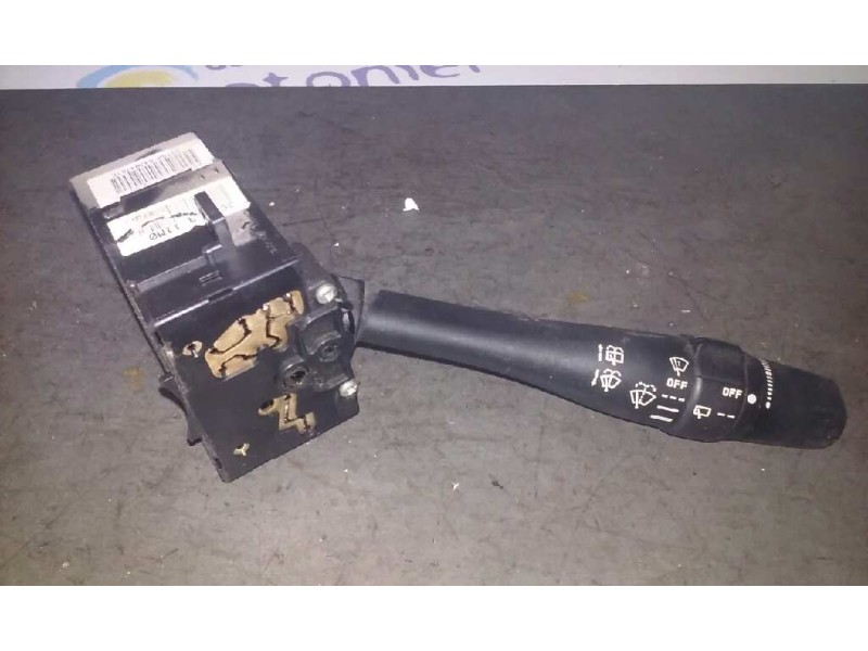 Recambio de mando limpia para nissan primera berlina (p11) básico referencia OEM IAM 234045 257SA54394781E 36990B