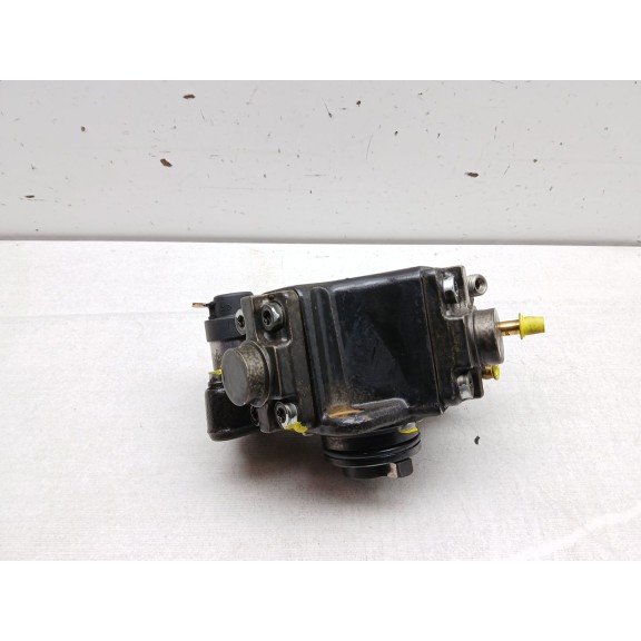 Recambio de bomba inyeccion para peugeot bipper básico referencia OEM IAM 0445010266  