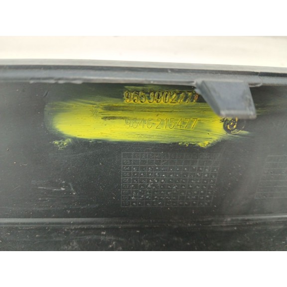 Recambio de paragolpes delantero para citroën c4 berlina lx referencia OEM IAM 9653902777  