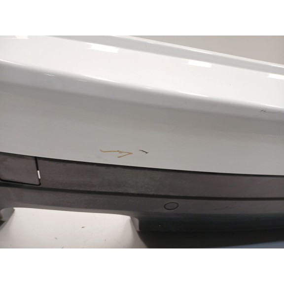 Recambio de paragolpes trasero para jaguar f-pace (x761) 2.0 td4 awd referencia OEM IAM T4A7389LML  