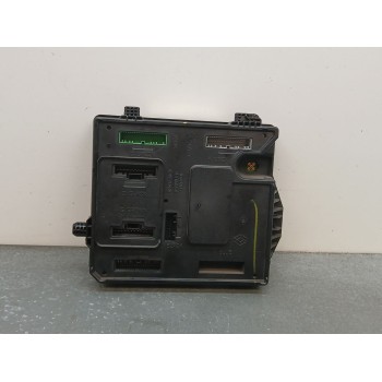 Recambio de centralita bsi para renault megane iii berlina 5 p 1.5 dci diesel referencia OEM IAM 284b15986r  S180098101