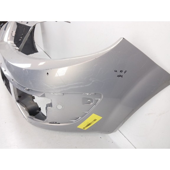 Recambio de paragolpes delantero para renault scenic ii referencia OEM IAM 8200139528  