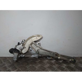 ELEVALUNAS DELANTERO DERECHO 5P 6 PINS