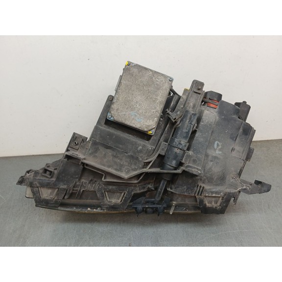 Recambio de faro derecho para bmw 3 touring (e46) 320 d referencia OEM IAM 6902760  