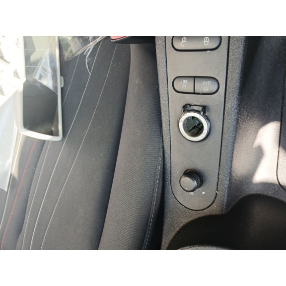 Recambio de retrovisor izquierdo para seat leon (1p1) 1.6 tdi referencia OEM IAM   