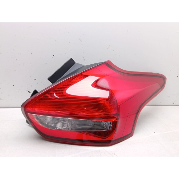 Recambio de piloto trasero derecho para ford focus iii 1.6 tdci referencia OEM IAM 1879546  