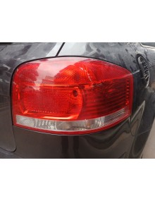 Recambio de piloto trasero derecho para audi a3 (8p1) 1.6 referencia OEM IAM   