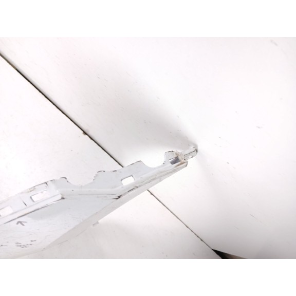 Recambio de paragolpes delantero para volkswagen tiguan advance bmt referencia OEM IAM 5NA807221D  