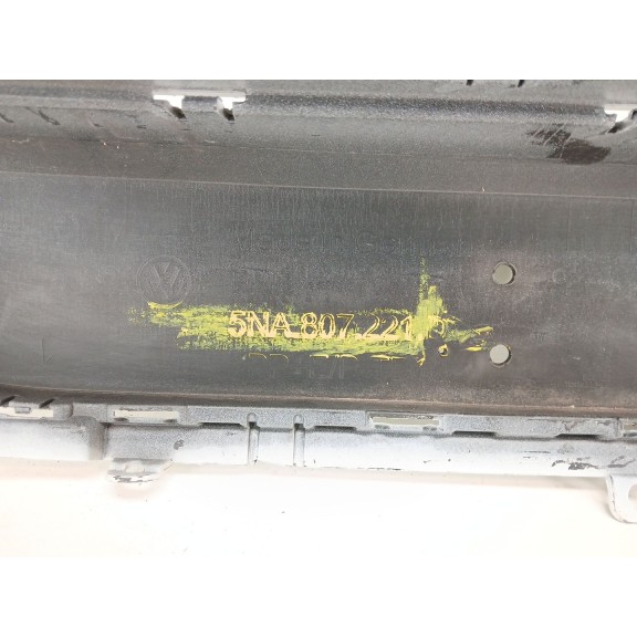 Recambio de paragolpes delantero para volkswagen tiguan advance bmt referencia OEM IAM 5NA807221D  