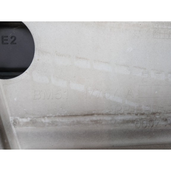 Recambio de paragolpes delantero para ford focus iii 2.0 tdci referencia OEM IAM BM5117757A  