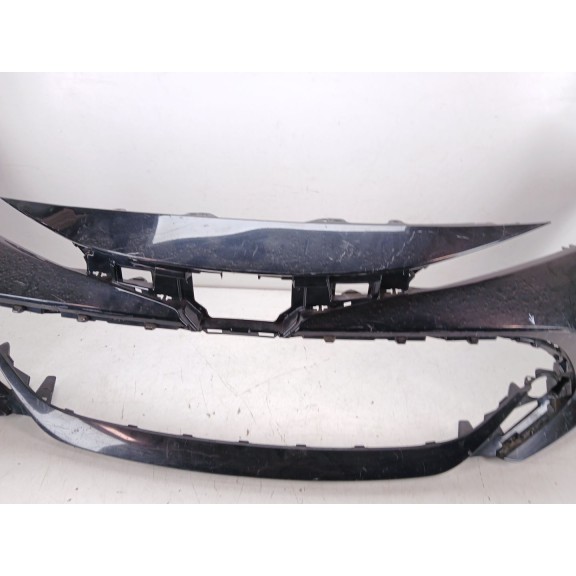 Recambio de paragolpes delantero para toyota corolla (e21) hybrid active referencia OEM IAM 5211902P40  