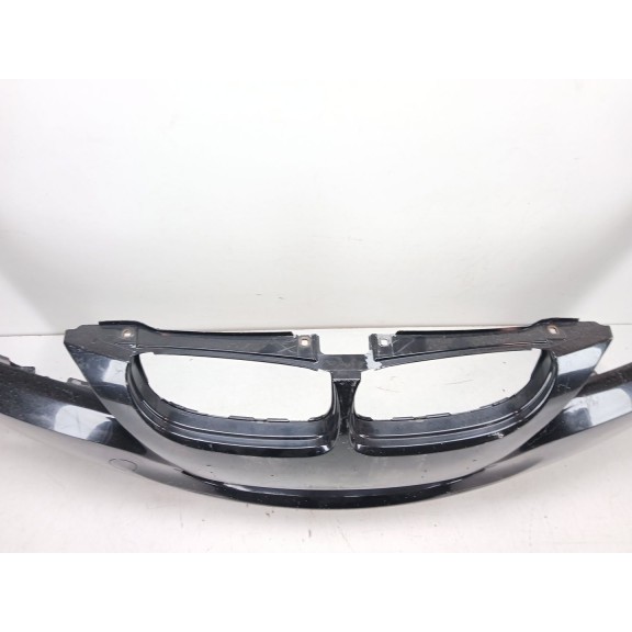 Recambio de paragolpes delantero para bmw 3 (e90) 330 xd referencia OEM IAM 51117143745  