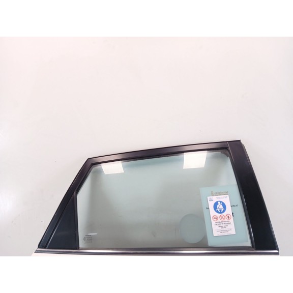 Recambio de puerta trasera derecha para toyota auris (_e18_) 1.8 hybrid (zwe186_) referencia OEM IAM 6700302380  6711302180
