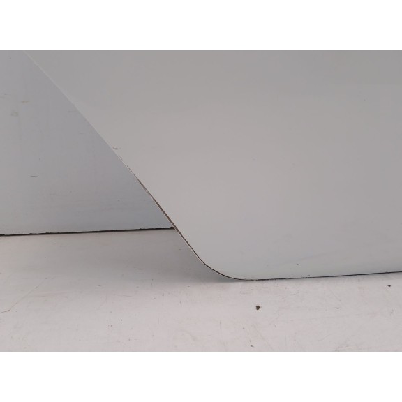 Recambio de puerta trasera derecha para toyota auris (_e18_) 1.8 hybrid (zwe186_) referencia OEM IAM 6700302380  6711302180