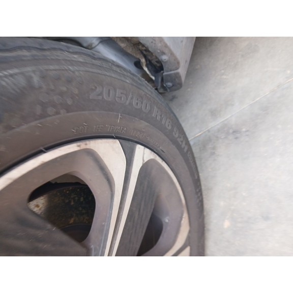 Recambio de llanta delantera izquierda para kia xceed (cd) 1.6 gdi hybrid referencia OEM IAM   