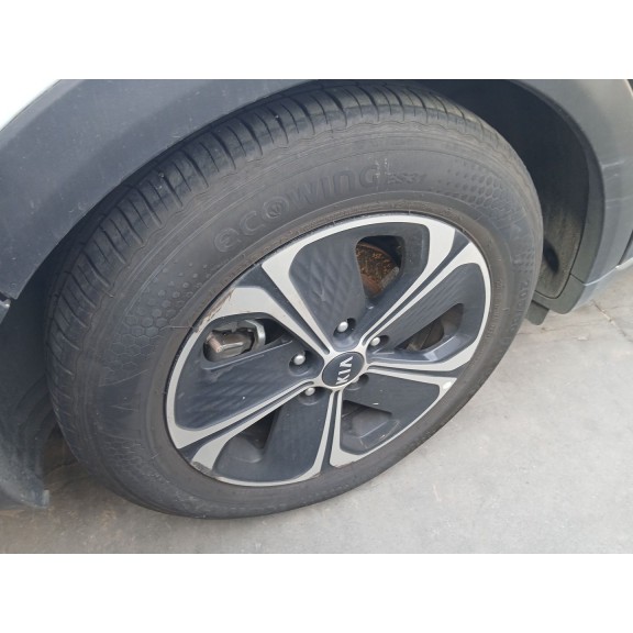 Recambio de llanta trasera derecha para kia xceed (cd) 1.6 gdi hybrid referencia OEM IAM   